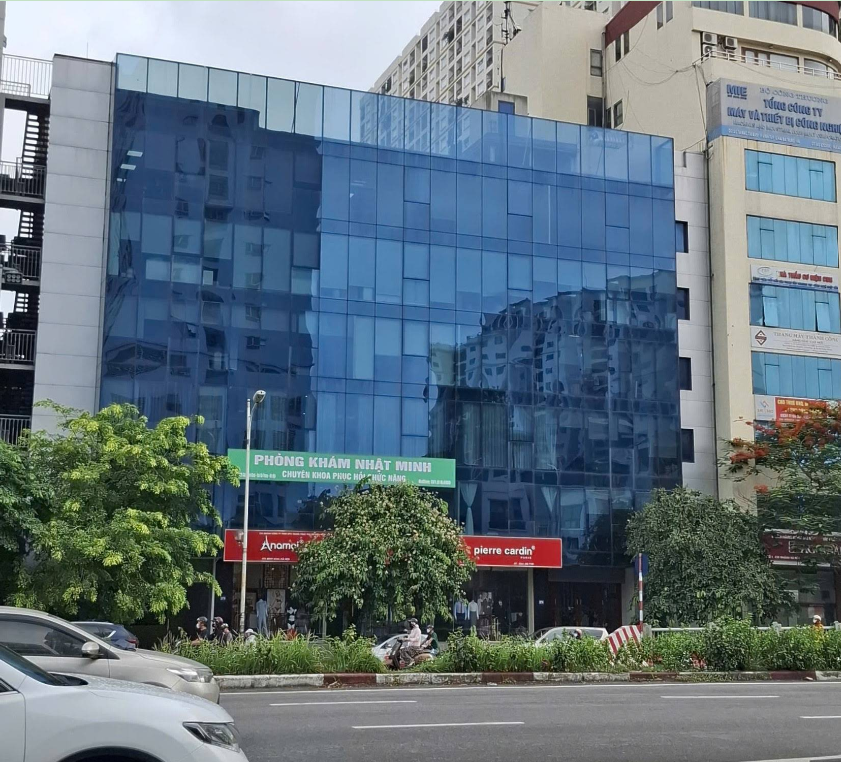 Tòa nhà phòng khám